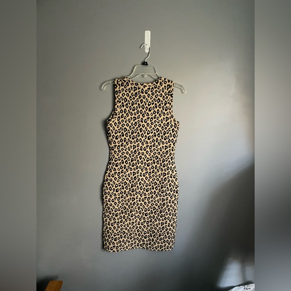 Theory Leopard Print Sheath Dress Womens Size Medium - Picture 3 of 5